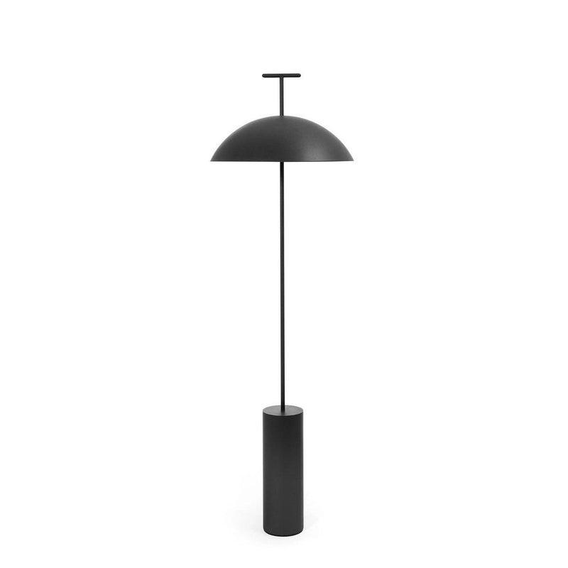 Doma floor lamp in black on a white background