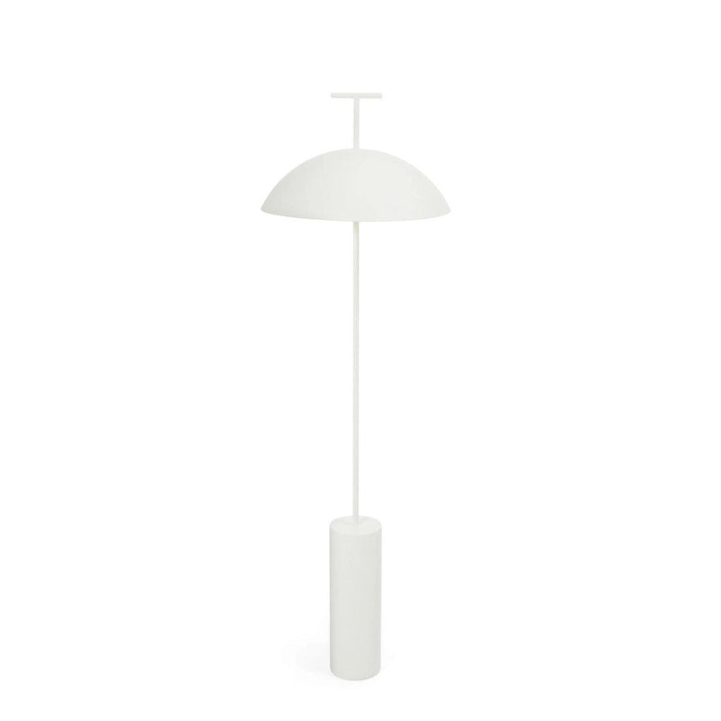 Doma floor lamp in white on a white background