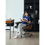 Valen Leather Executive Lounge Office Chair - Image 2